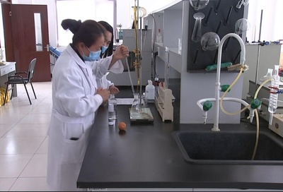 固安县人民政府 新材料技术研发引领产业升级新篇章