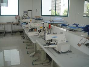 新材料技术研发 深圳市龙岗区时尚靓颖服装厂的创新之路